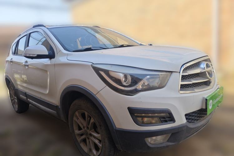 Used Haima S5 2015 1.6L Manual Smart Luxury Model Front Right 45 Deg