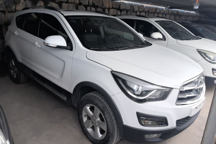Used Haima S5 2015 1.6L Manual Luxury Model with Sunroof Front Right 45 Deg