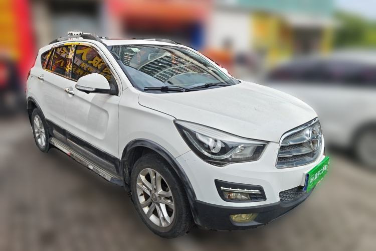 Used Haima S5 2015 1.5T CVT Flagship Model Front Right 45 Deg
