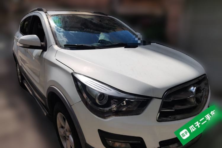 Used Haima S5 2015 1.6L Manual Luxury Model with Sunroof Front Right 45 Deg