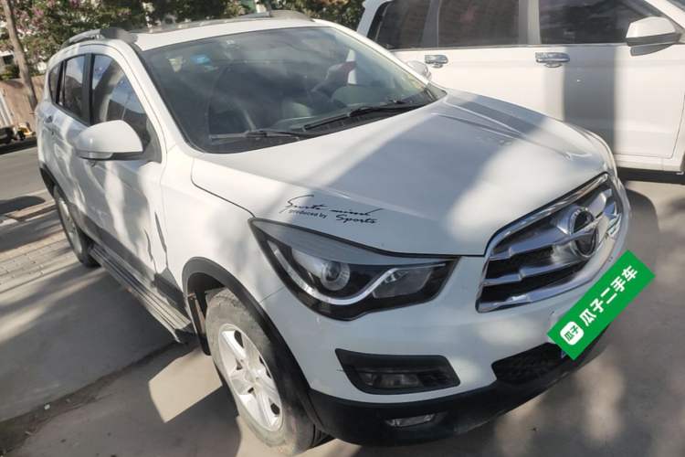 Used Haima S5 2015 1.6L Manual Luxury Model with Sunroof Front Right 45 Deg
