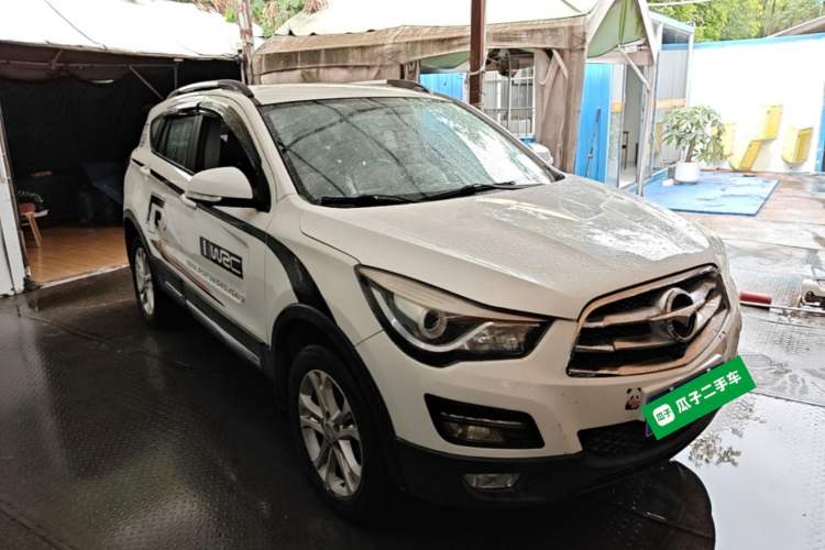Used Haima S5 2015 1.5T CVT Luxury Sport Edition Front Right 45 Deg