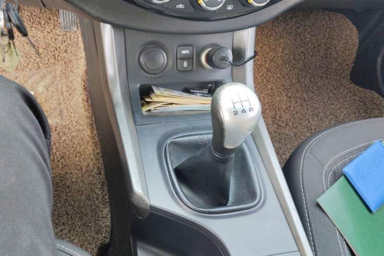 Used Haima S5 2015 1.6L Manual Comfort Model Gear Lever