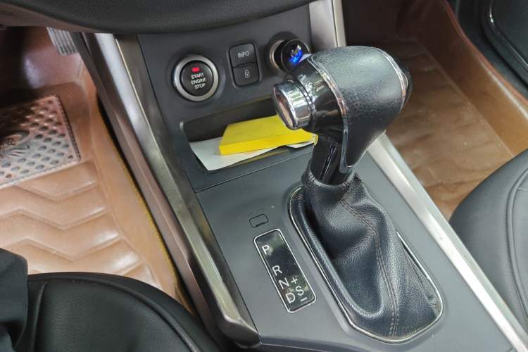 Used Haima S5 2015 1.5T CVT Flagship Model Gear Lever