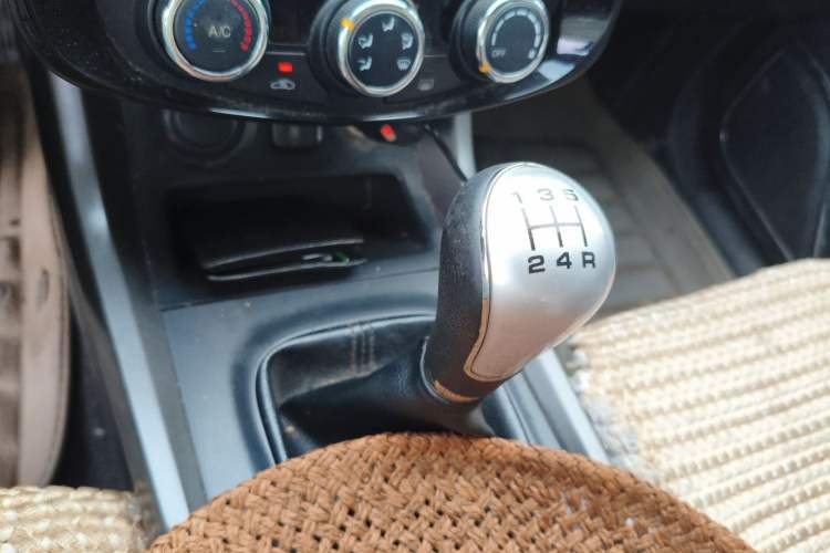 Used Haima S5 2015 1.6L Manual Comfort Model Gear Lever