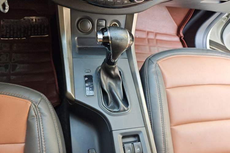 Used Haima S5 2015 1.5T CVT Luxury Model Gear Lever