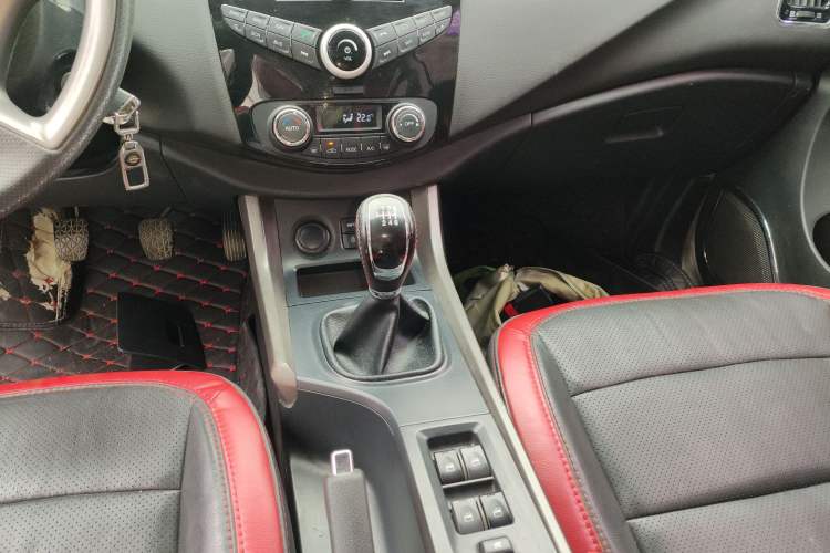 Used Haima S5 2015 1.5T Manual Smart Luxury Sport Edition Gear Lever