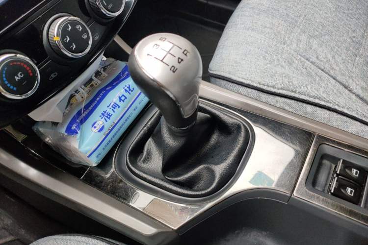 Used Haima S5 2015 1.6L Manual Comfort Model Gear Lever