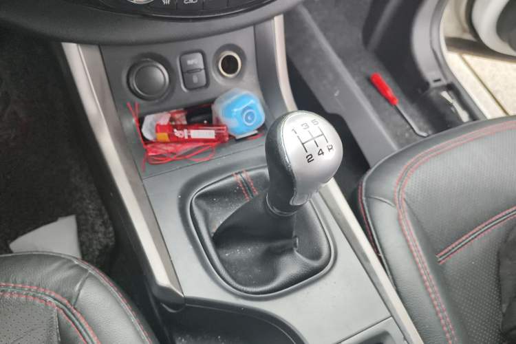 Used Haima S5 2015 1.6L Manual Smart Luxury Model Gear Lever