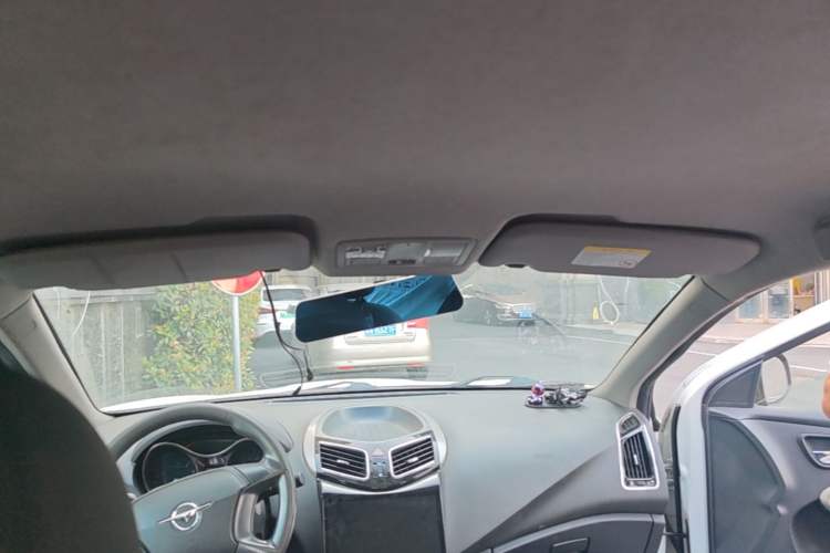 Used Haima S5 2015 1.6L Manual Comfort Model Headliner
