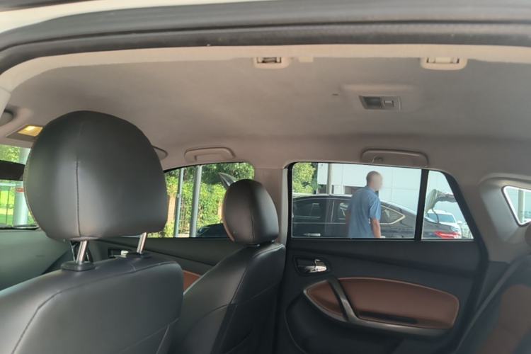 Used Haima S5 2015 1.5T CVT Luxury Model Headliner