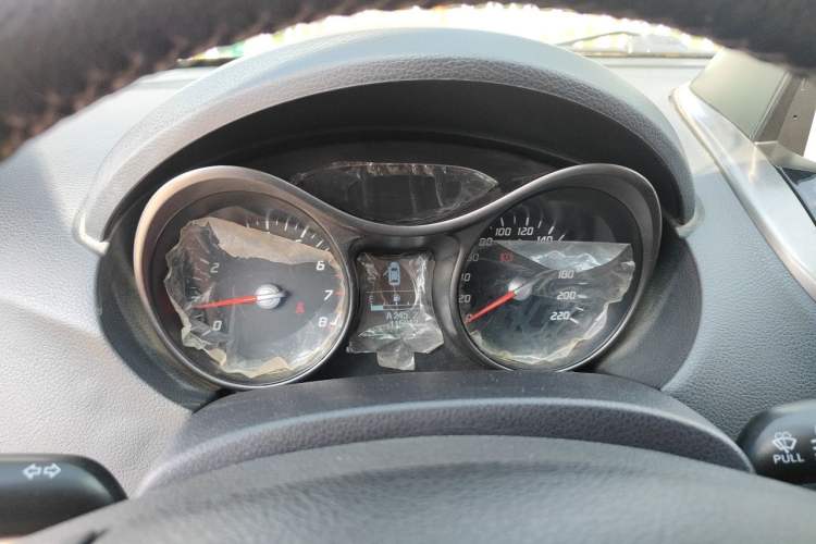 Used Haima S5 2015 1.6L Manual Luxury Model with Sunroof Instrument Cluster