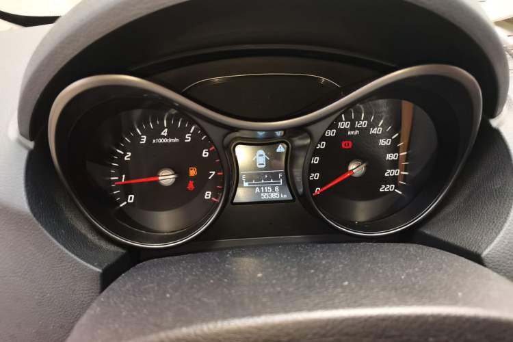 Used Haima S5 2015 1.6L Manual Luxury Model with Sunroof Instrument Cluster