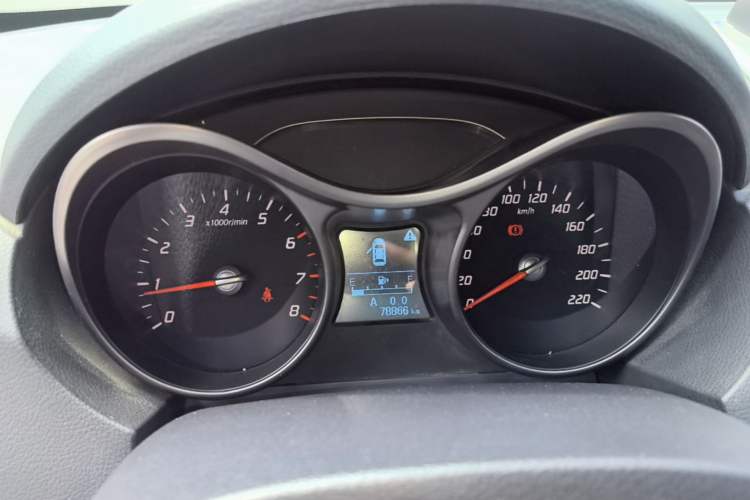 Used Haima S5 2015 1.6L Manual Luxury Model with Sunroof Instrument Cluster