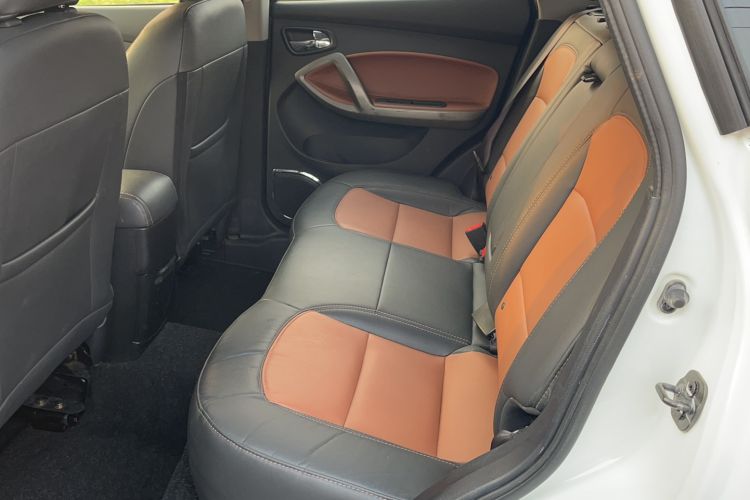 Used Haima S5 2015 1.5T CVT Luxury Model Interior 1