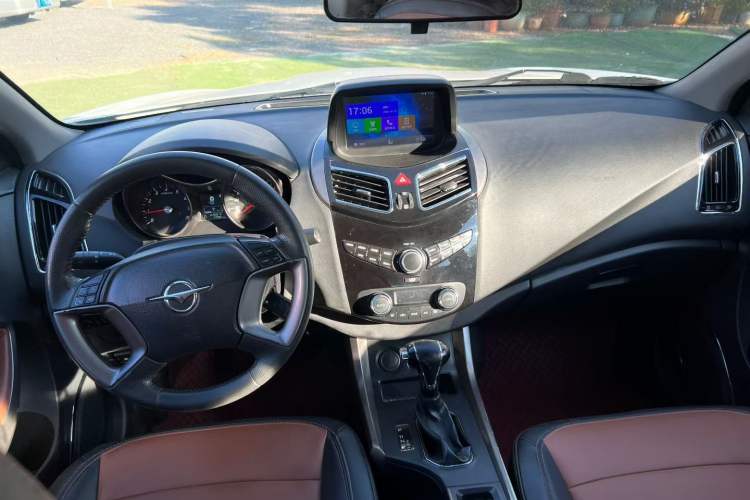 Used Haima S5 2015 1.5T CVT Luxury Model Interior 1