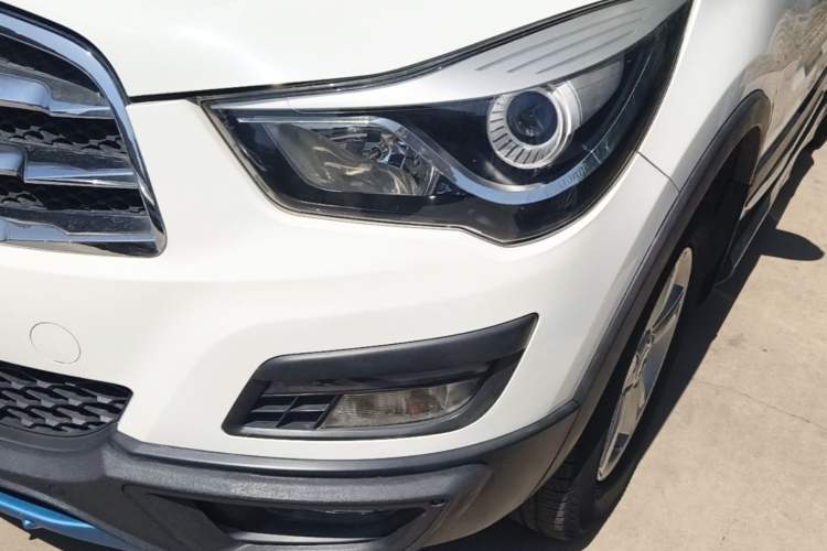 Used Haima S5 2015 1.6L Manual Comfort Model Left Front Headlight