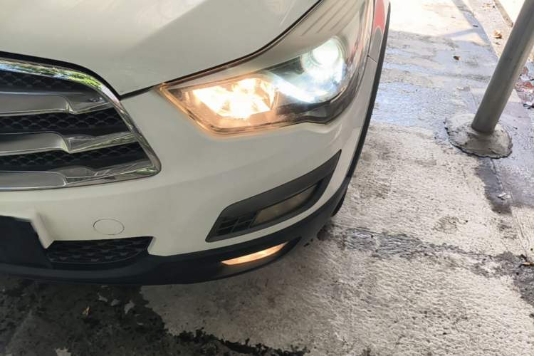 Used Haima S5 2015 1.5T CVT Luxury Model Left Front Headlight