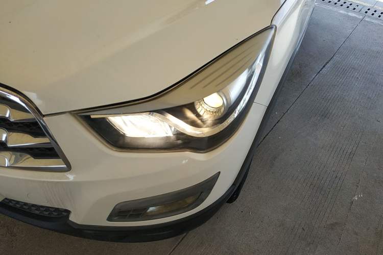 Used Haima S5 2015 1.6L Manual Comfort Model Left Front Headlight