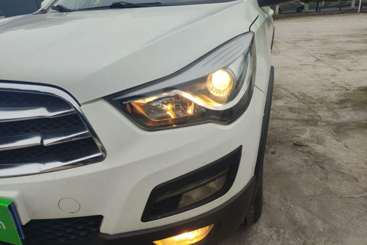 Used Haima S5 2015 1.6L Manual Luxury Model with Sunroof Left Front Headlight