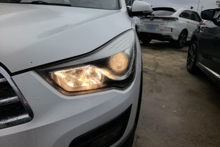 Used Haima S5 2015 1.5T CVT Luxury Sport Edition Left Front Headlight