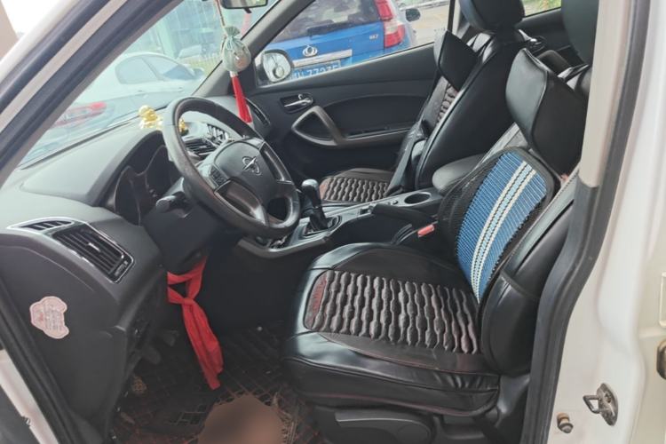 Used Haima S5 2015 1.6L Manual Luxury Model with Sunroof Left Front Seat