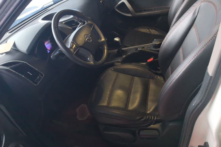Used Haima S5 2015 1.6L Manual Luxury Model with Sunroof Left Front Seat