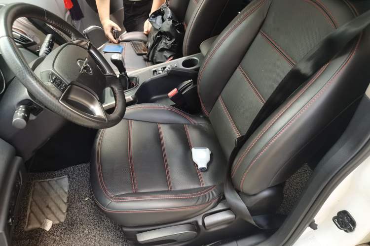 Used Haima S5 2015 1.6L Manual Luxury Model with Sunroof Left Front Seat