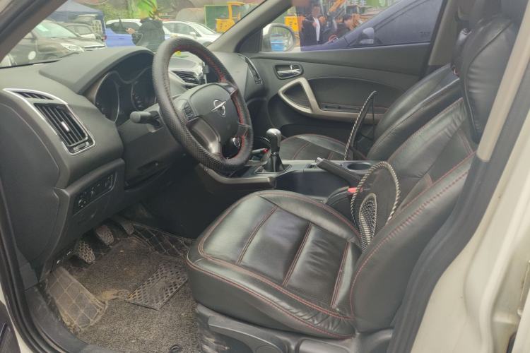 Used Haima S5 2015 1.6L Manual Luxury Model with Sunroof Left Front Seat