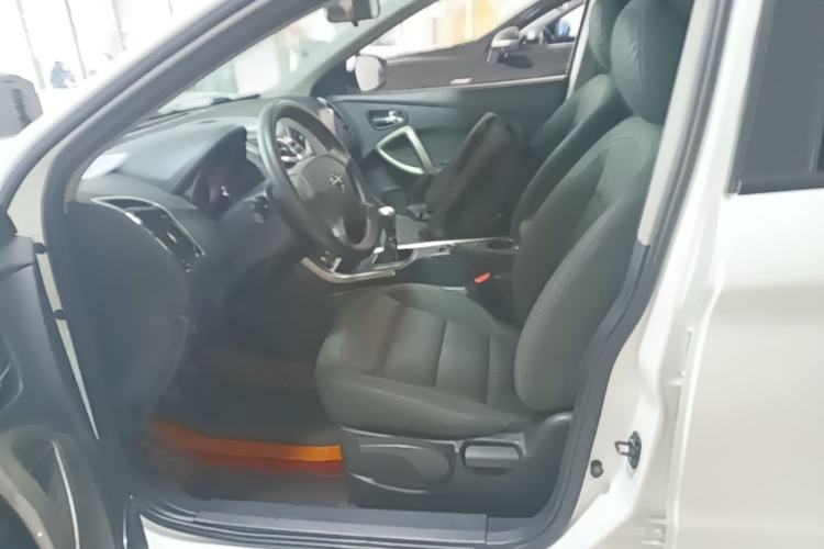 Used Haima S5 2015 1.6L Manual Comfort Model Left Front Seat
