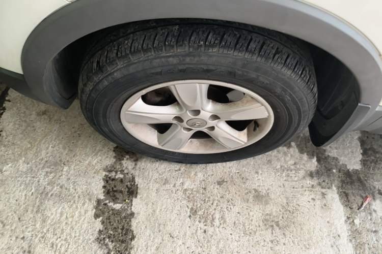Used Haima S5 2015 1.5T CVT Luxury Model Left Front Wheel Hub