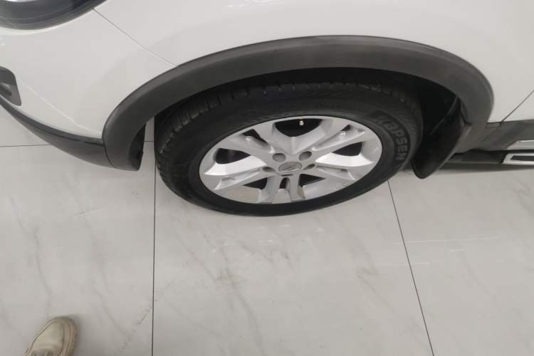 Used Haima S5 2015 1.5T CVT Flagship Model Left Front Wheel Hub