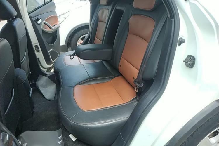 Used Haima S5 2015 1.5T CVT Luxury Model Left Rear Seat