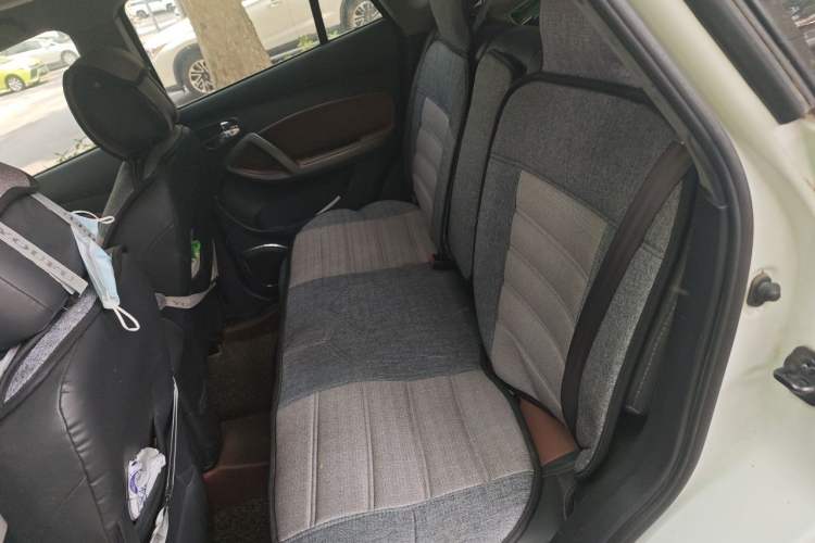 Used Haima S5 2015 1.5T CVT Luxury Sport Edition Left Rear Seat