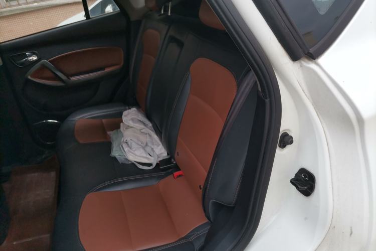 Used Haima S5 2015 1.5T CVT Luxury Model Left Rear Seat