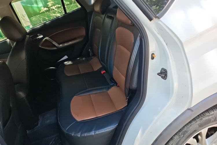 Used Haima S5 2015 1.5T CVT Luxury Sport Edition Left Rear Seat