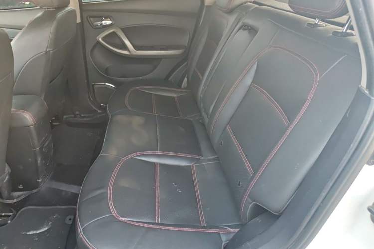 Used Haima S5 2015 1.6L Manual Luxury Model with Sunroof Left Rear Seat