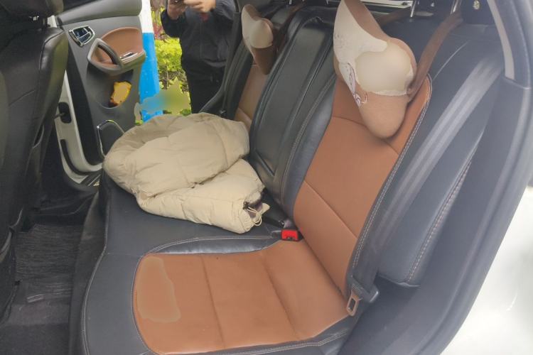 Used Haima S5 2015 1.5T CVT Flagship Model Left Rear Seat