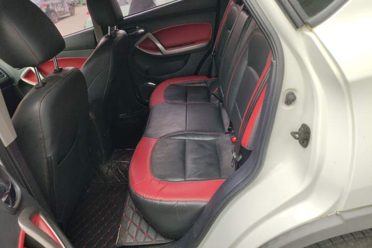 Used Haima S5 2015 1.5T Manual Smart Luxury Sport Edition Left Rear Seat