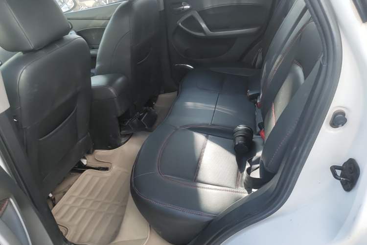 Used Haima S5 2015 1.6L Manual Luxury Model with Sunroof Left Rear Seat