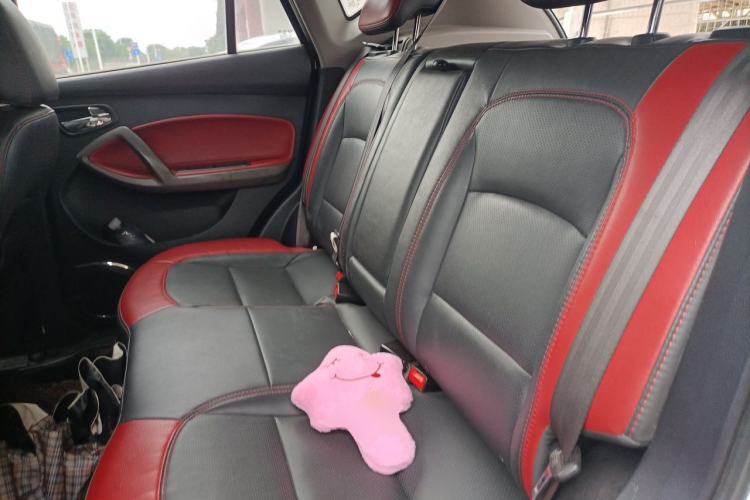 Used Haima S5 2015 1.5T Manual Flagship Model Left Rear Seat