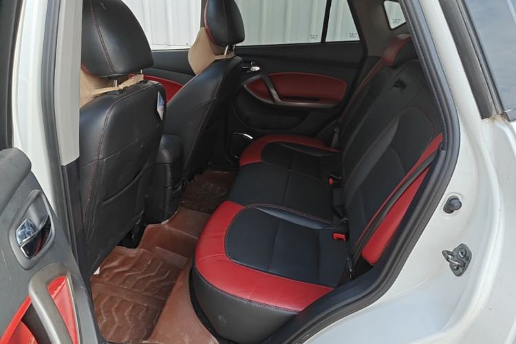 Used Haima S5 2015 1.5T Manual Flagship Model Left Rear Seat