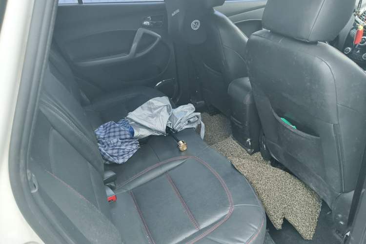 Used Haima S5 2015 1.6L Manual Smart Luxury Model Left Rear Seat