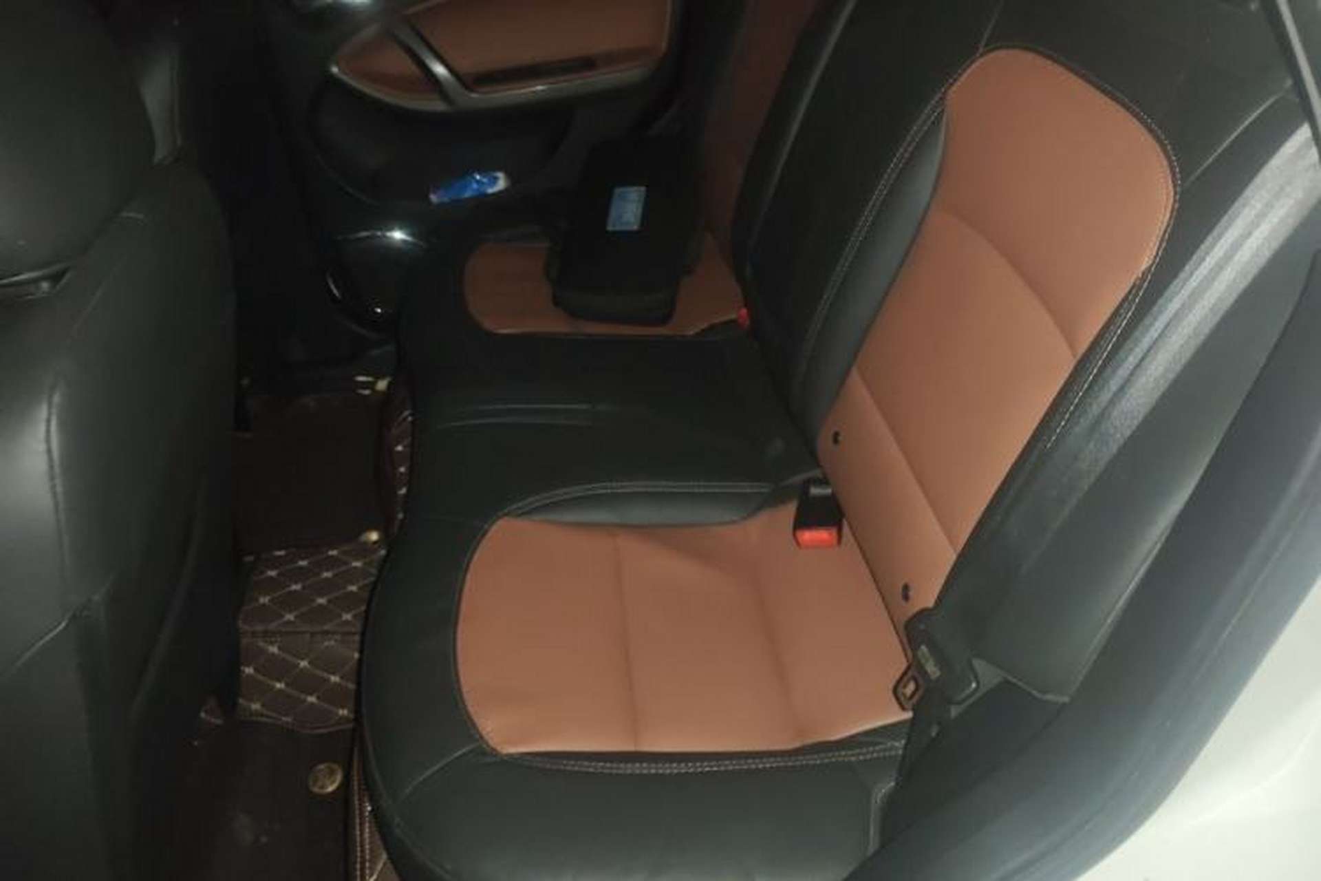 Used Haima S5 2015 1.5T CVT Luxury Model Left Rear Seat