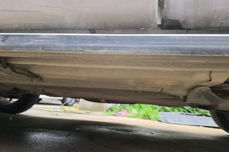 Used Haima S5 2015 1.5T CVT Luxury Sport Edition Left Side Sill