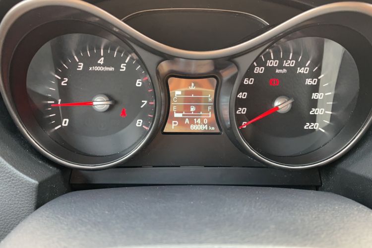 Used Haima S5 2015 1.5T CVT Luxury Model Odometer Close Up