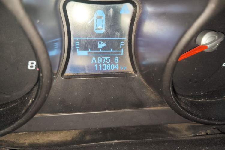 Used Haima S5 2015 1.6L Manual Comfort Model Odometer Close Up