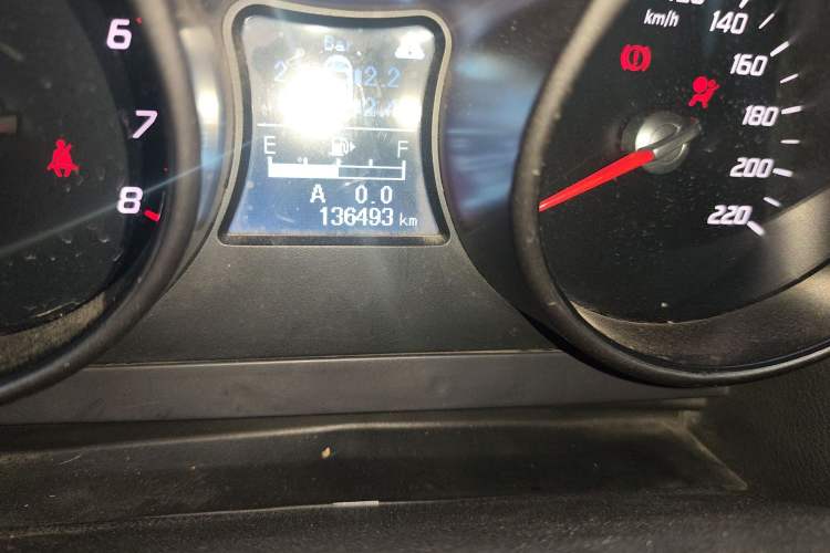 Used Haima S5 2015 1.5T Manual Smart Luxury Sport Edition Odometer Close Up