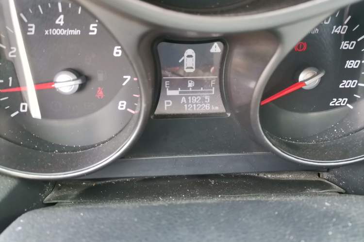 Used Haima S5 2015 1.5T CVT Luxury Model Odometer Close Up