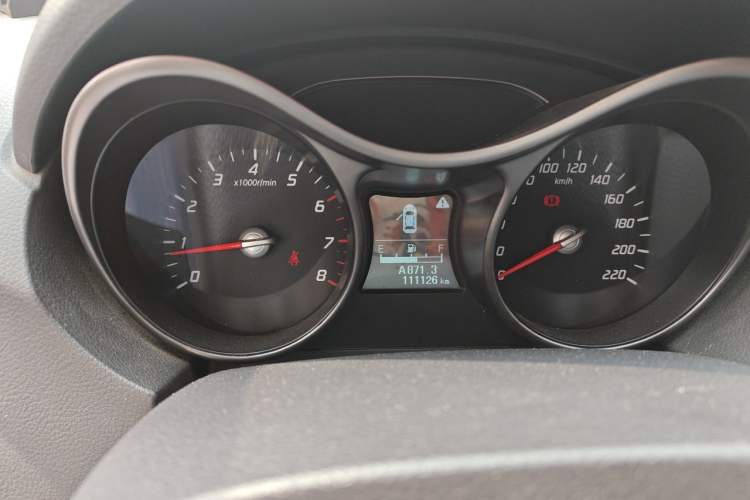 Used Haima S5 2015 1.6L Manual Smart Luxury Model Odometer Close Up